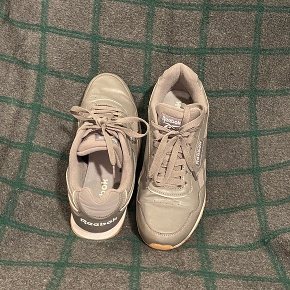 Reebok Sneakers Size 9.5 - Picture 3 of 6